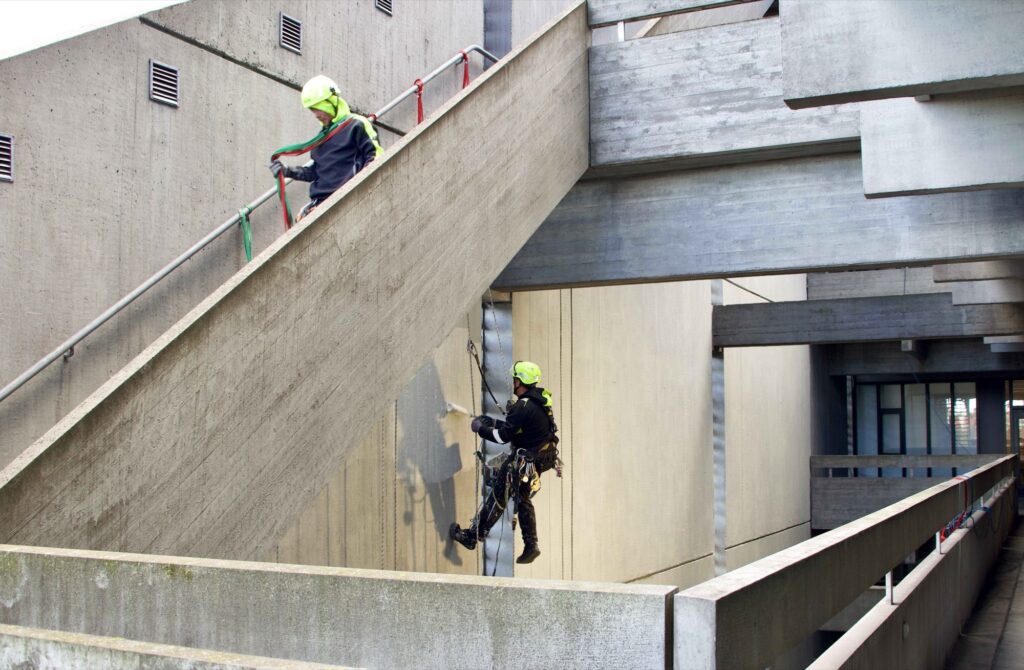 Scanclimb case – panum instituttet erhvervsklatrere beton